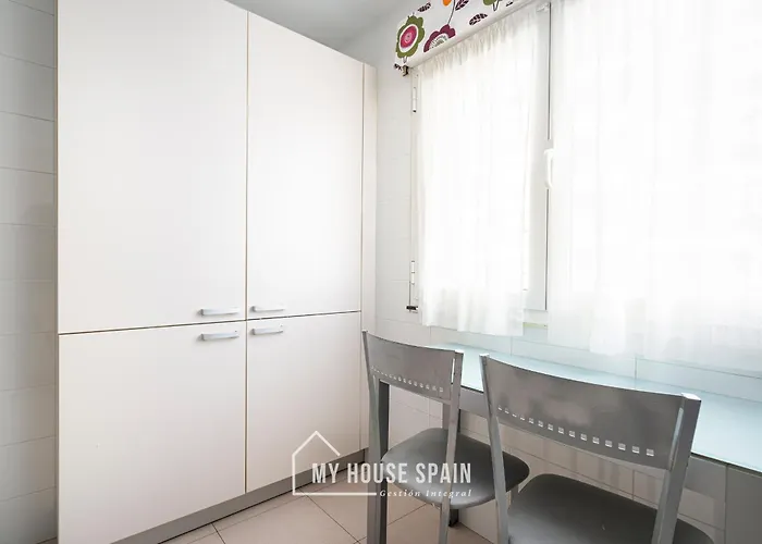 Myhousespain - Unico Piso Cerca De La Playa * Gijón